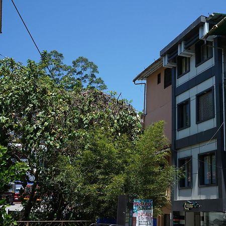 Oyo Hotel Cocoa Tree Munnar Exterior foto